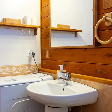شقة Junto Al Rio Y Montanas I Andbnb كانيلو